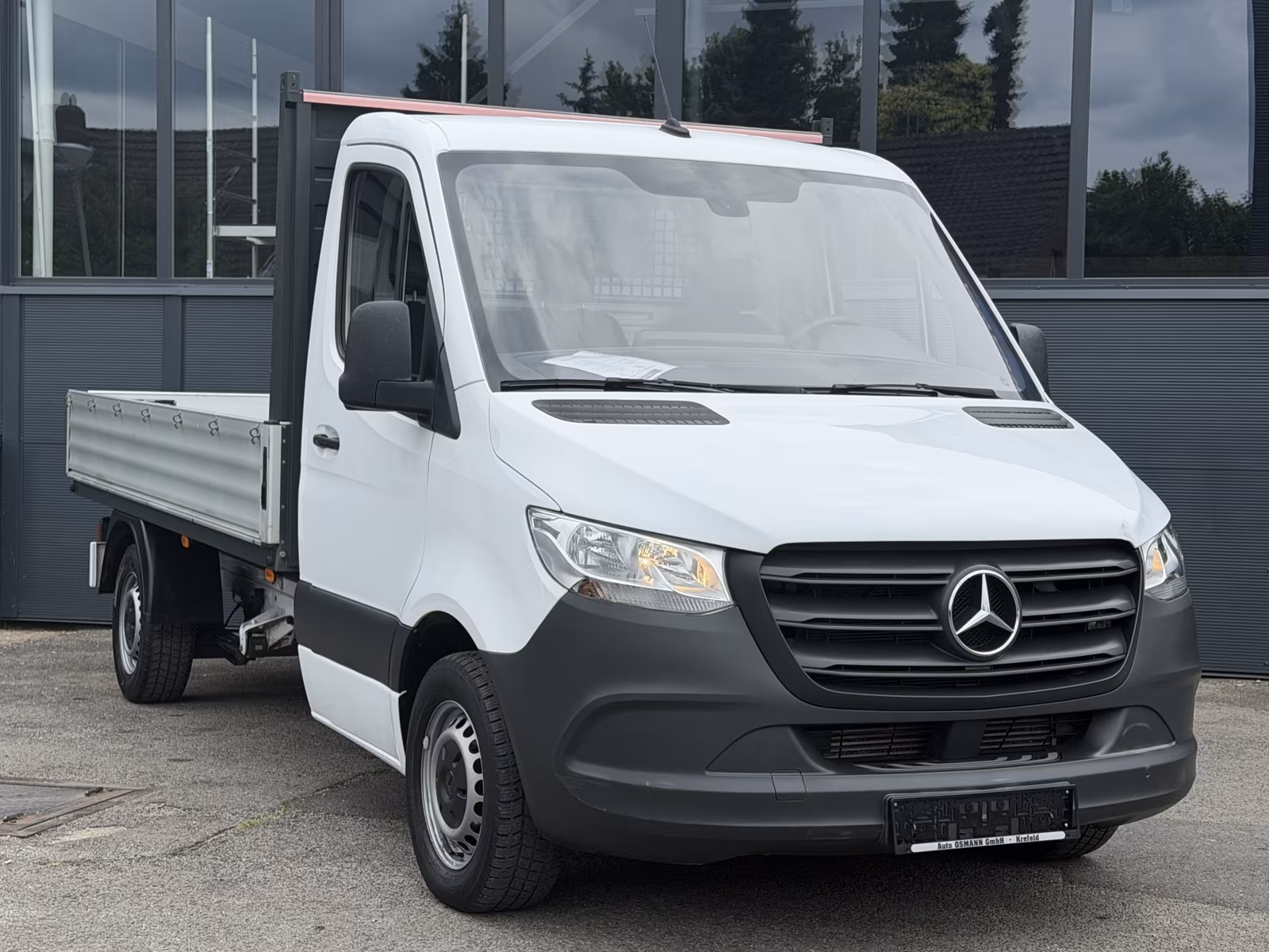Mercedes-Benz Sprinter Pritsche